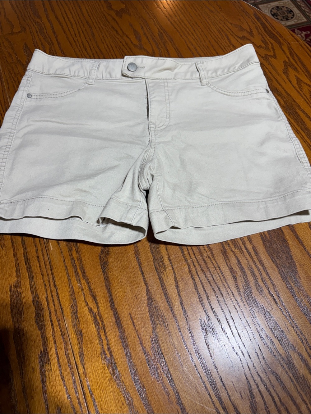 d. jeans Cream Women's Denim Shorts